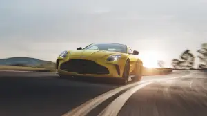Aston Martin Vantage 2024 - Foto ufficiali