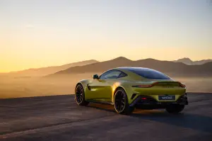 Aston Martin Vantage 2024 - Foto ufficiali - 27