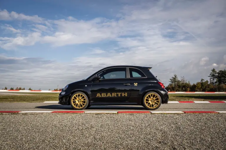 Abarth 695 75 Anniversario - Foto ufficiali - 8