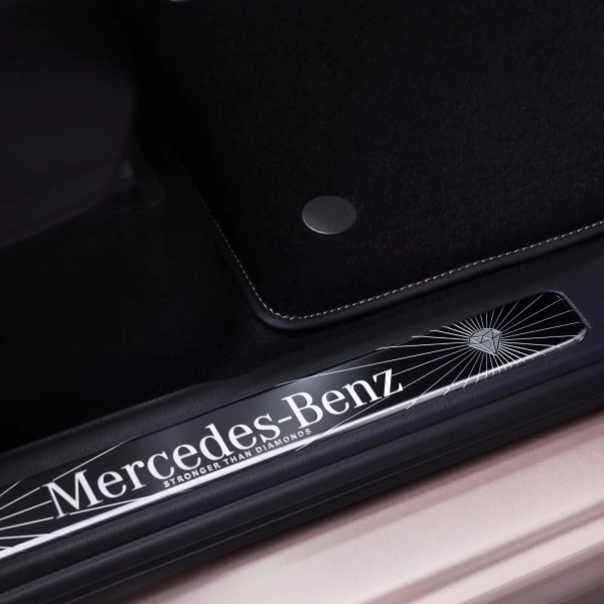Mercedes Classe G Stronger Than Diamonds Edition - 4