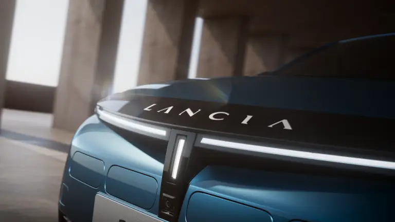 Nuova Lancia Ypsilon 2024 - 28