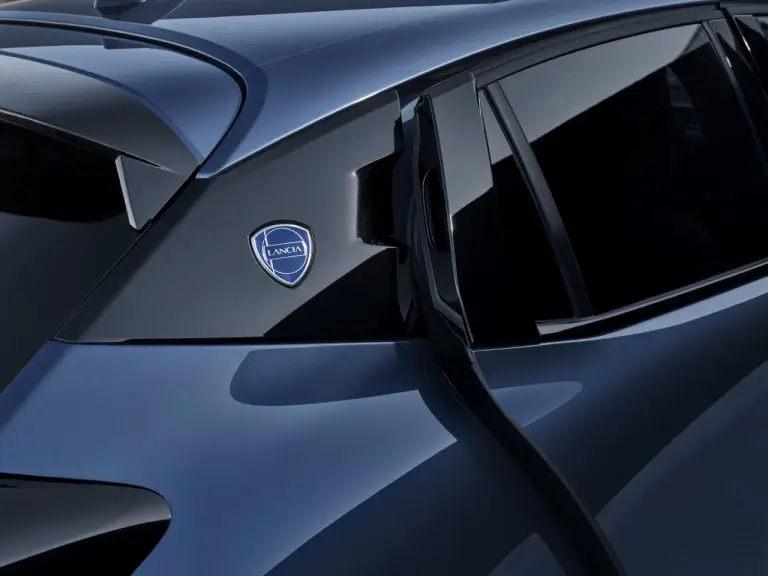 Nuova Lancia Ypsilon 2024 - 23