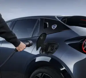 Nuova Lancia Ypsilon 2024 - 3