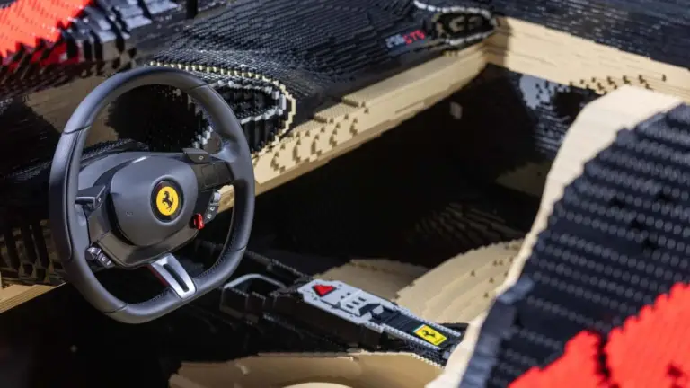 Ferrari 296 GTS in Lego - 2