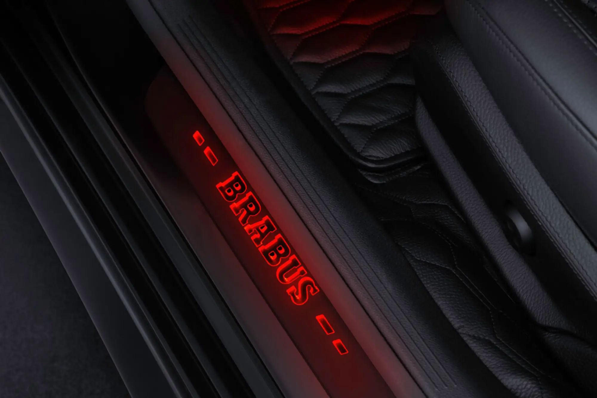 BRABUS Rocket 1000 - 11