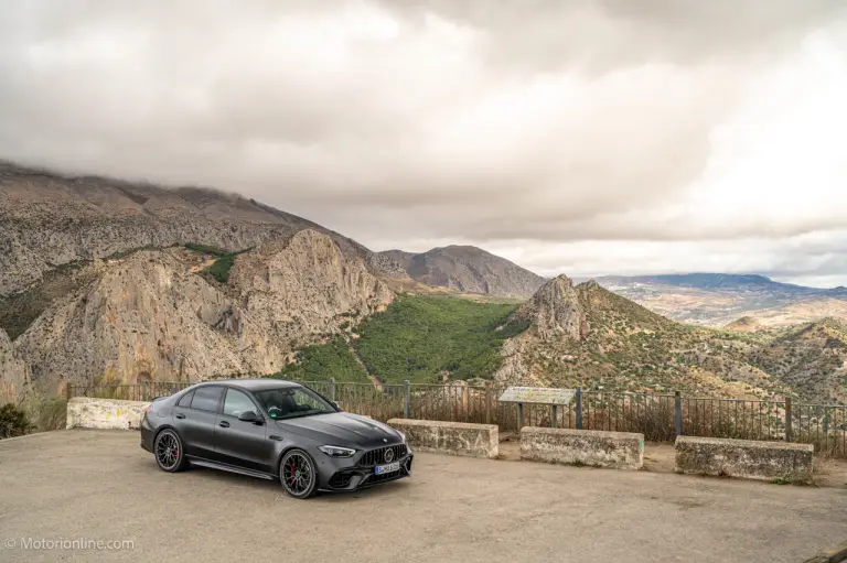 Mercedes C 63 AMG S E-Performance - Prova su strada - 7