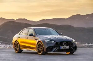 Mercedes C 63 AMG S E-Performance - Prova su strada