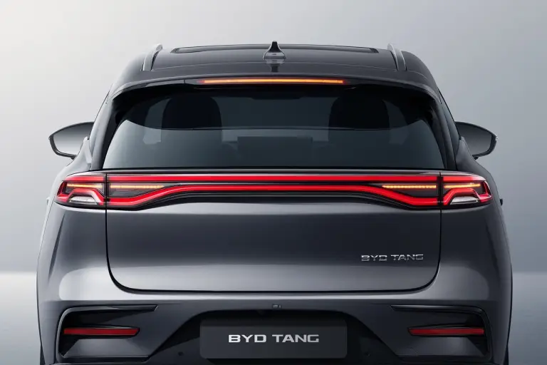 BYD Tang 2024 - Foto ufficiali - 4