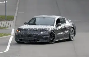 Mercedes-AMG GT 4 porte 2025 - Foto spia 26-02-2024 - 4