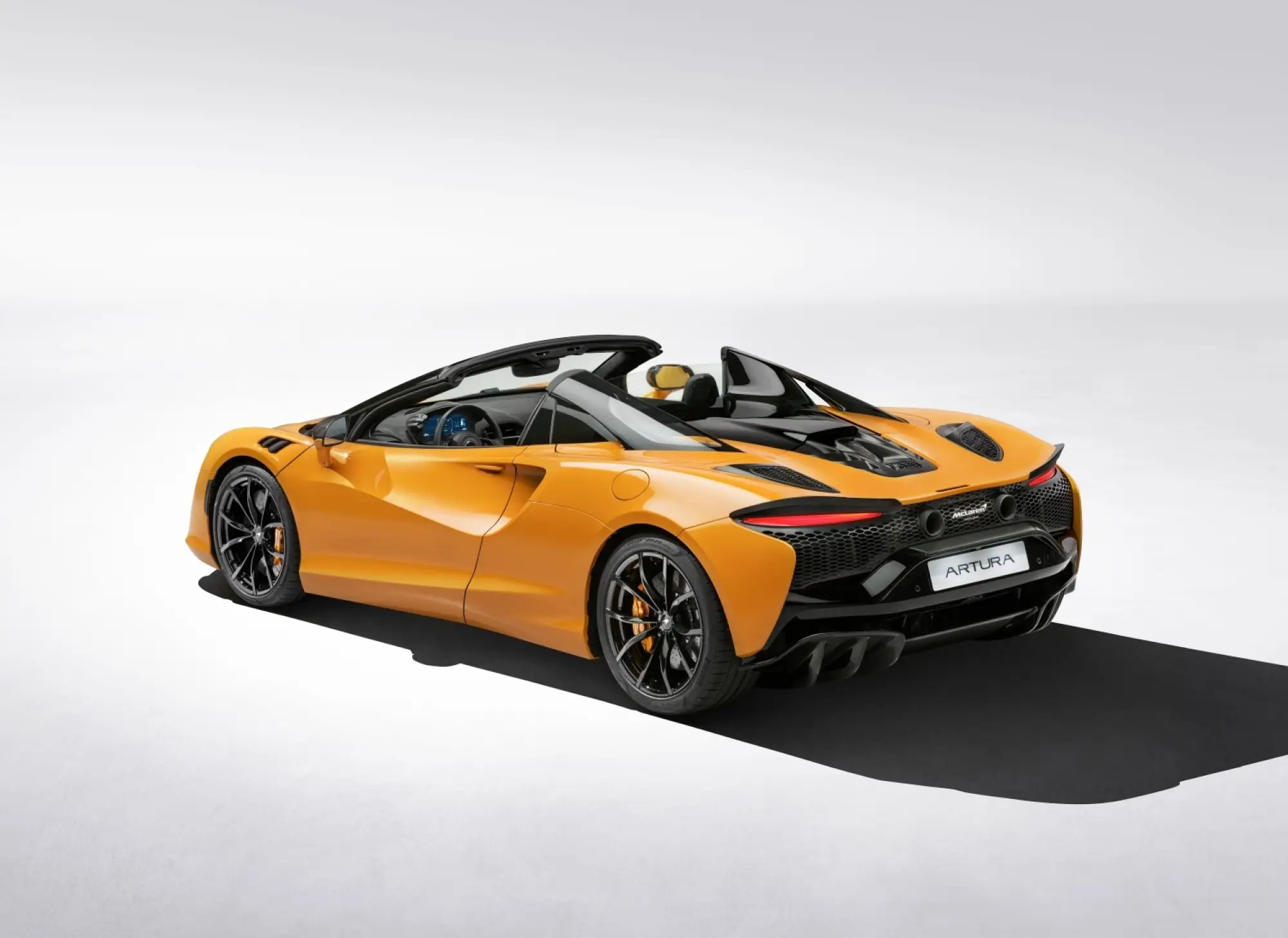McLaren Artura Spider - 29