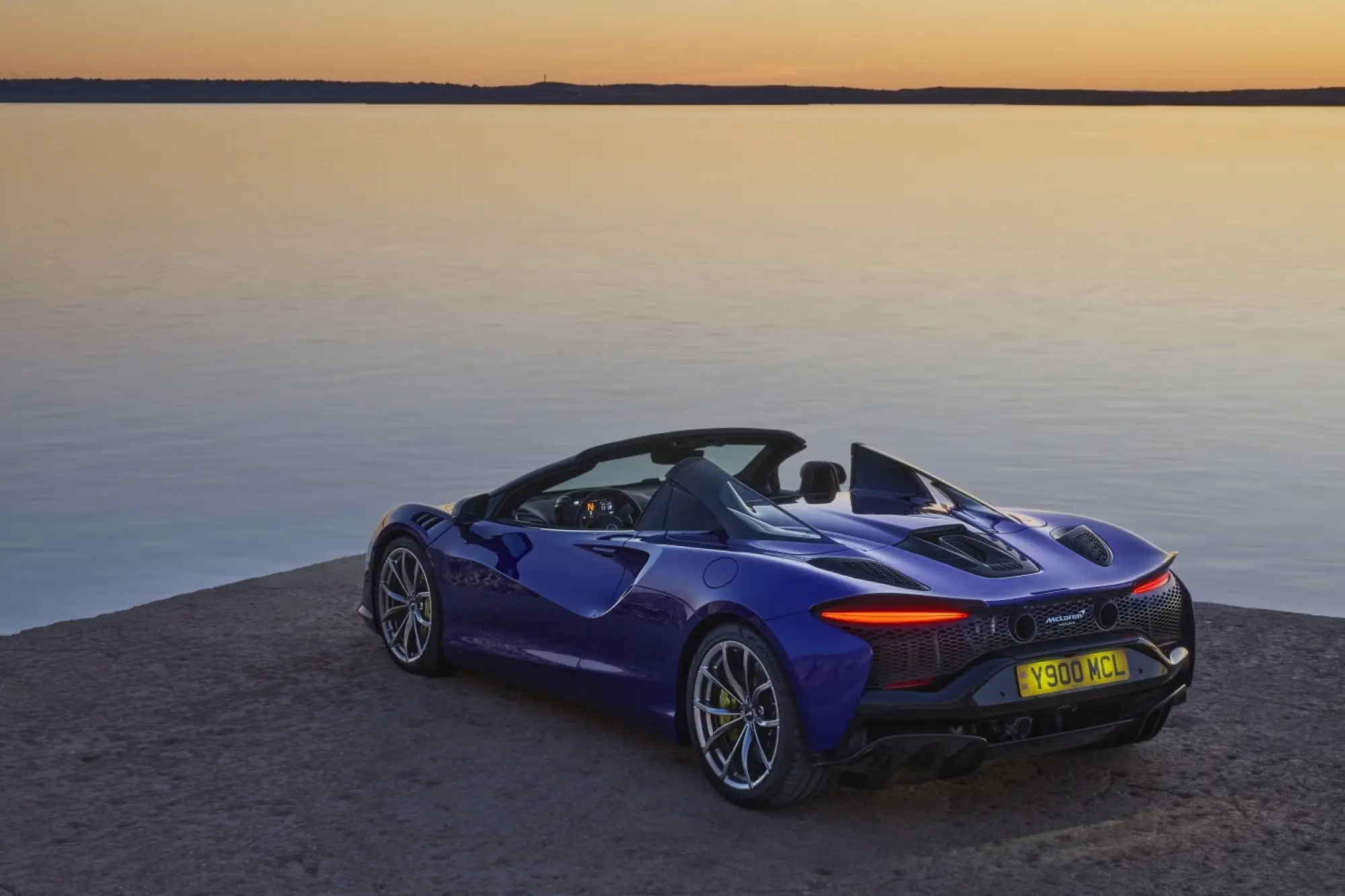 McLaren Artura Spider - 14