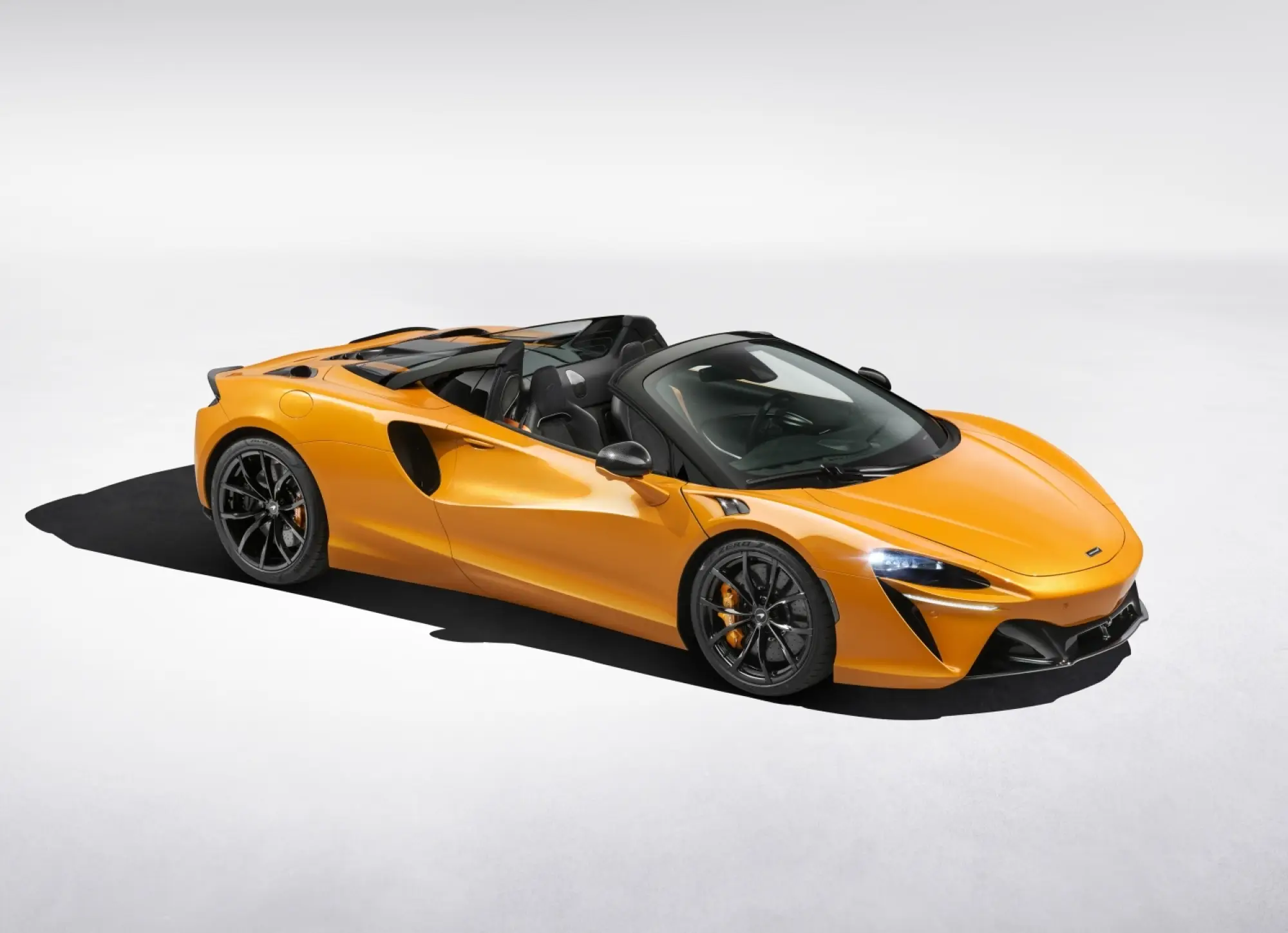 McLaren Artura Spider - 33