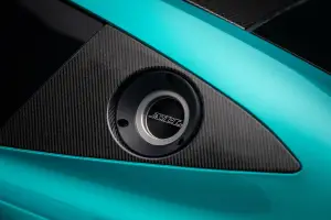 Aston Martin Vantage GT4 2024 - 14