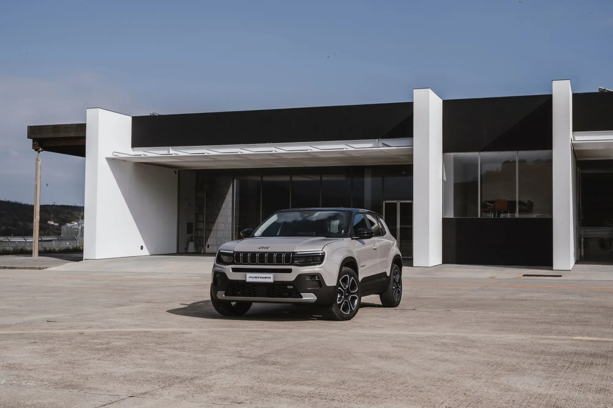 Jeep Avenger 4xe - 17
