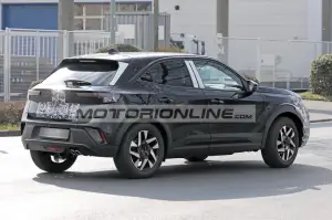 Opel Mokka facelift - Foto spia 28-2-2024