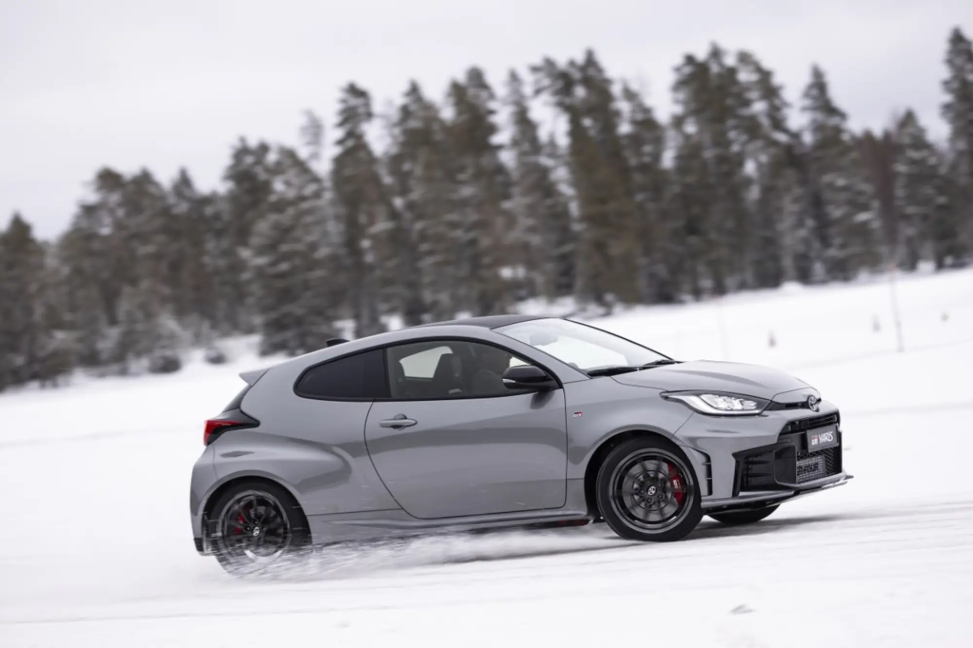 Toyota GR Yaris test ghiaccio e neve - 8