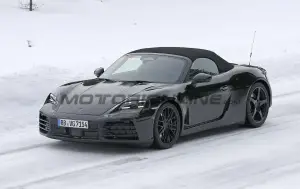 Porsche 718 Boxster 2025 - Foto spia 01-03-2024 - 18