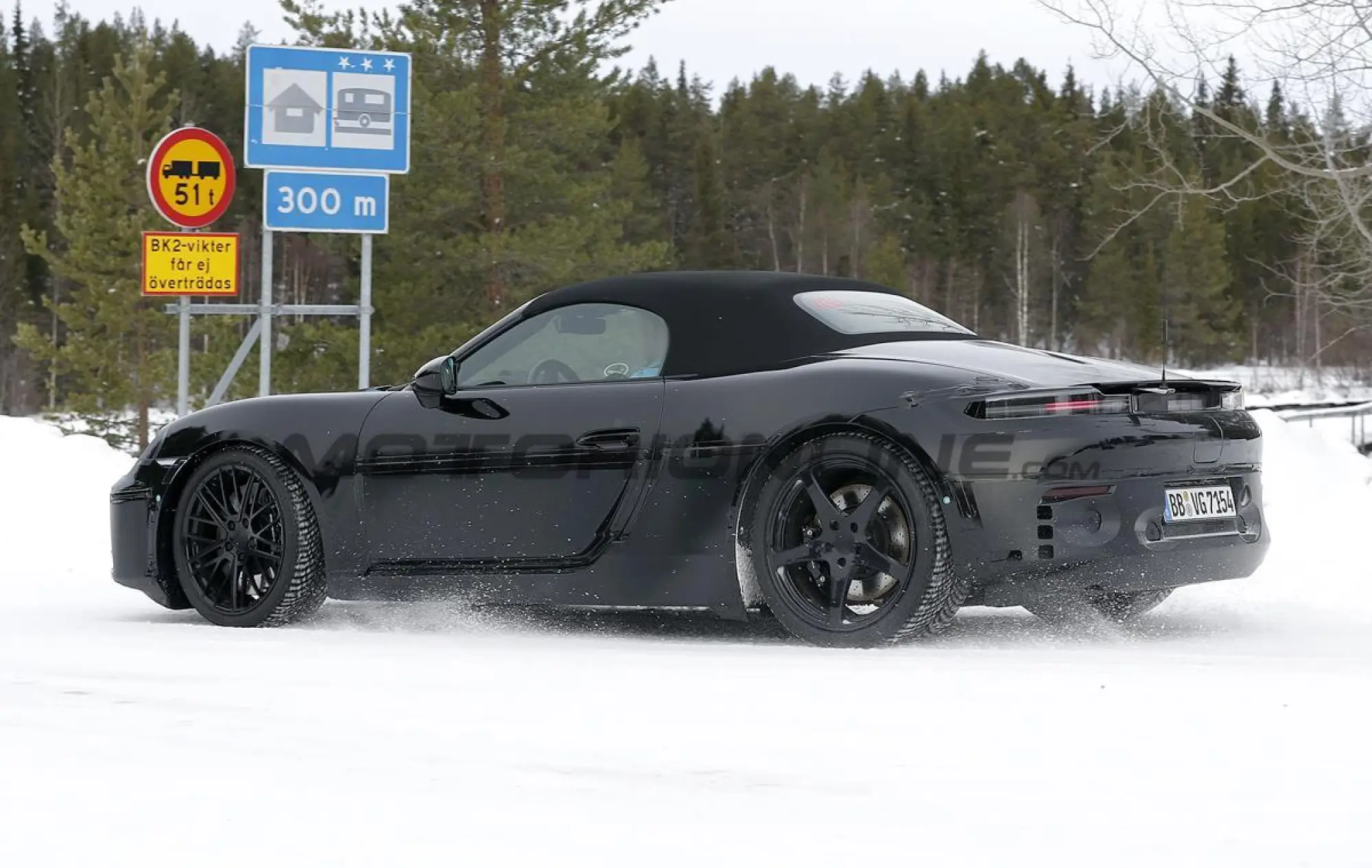 Porsche 718 Boxster 2025 - Foto spia 01-03-2024 - 7