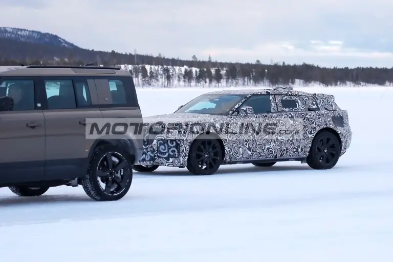 Range Rover EV - Foto spia 4-3-2024 - 9