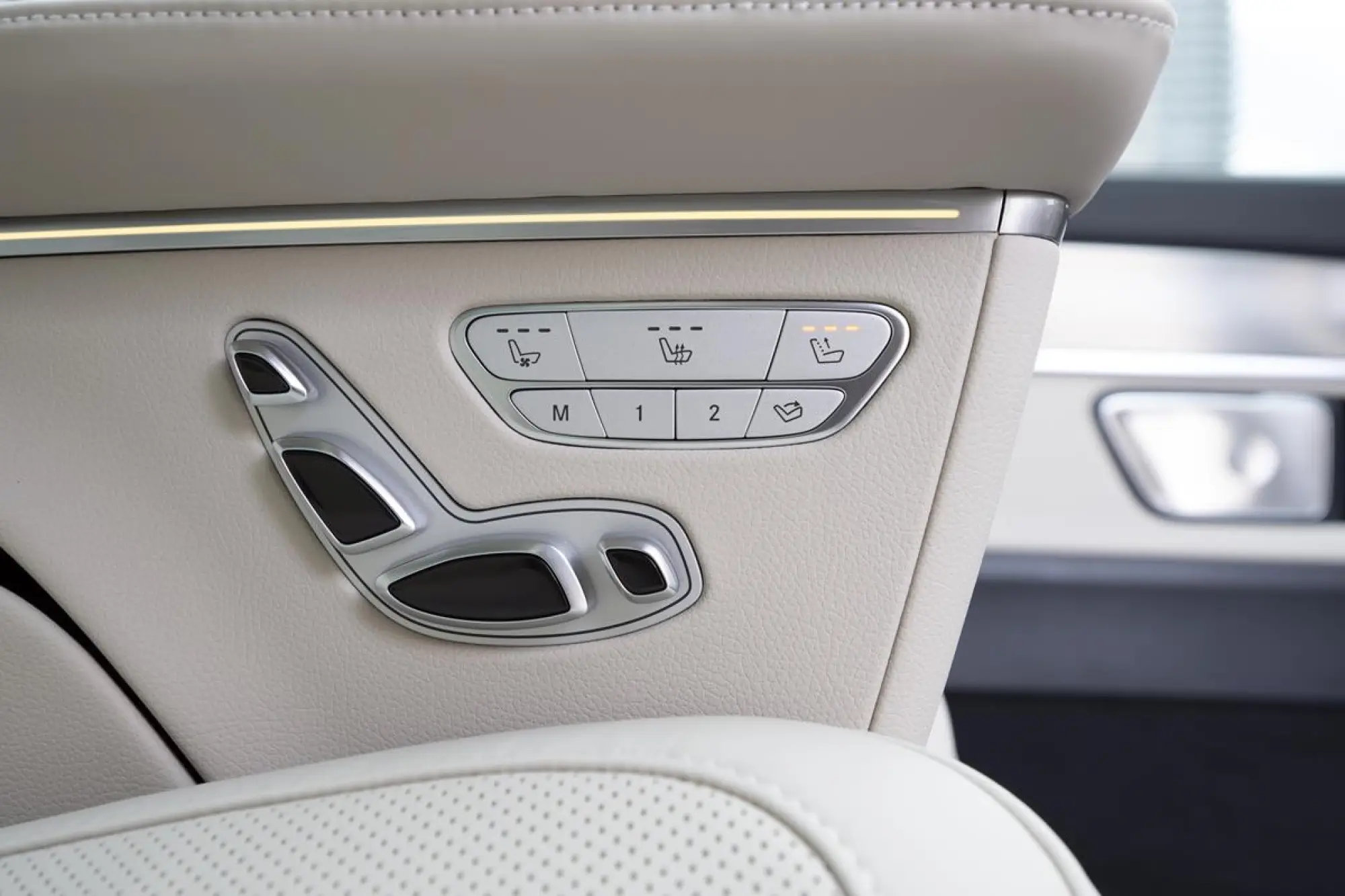 Mercedes EQV e Classe V 2024 - 15