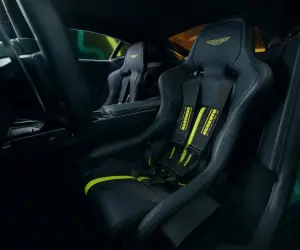 Aston Martin Vantage 2024 Safety Car F1 - 1