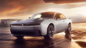 Dodge Charger Daytona elettrica - 11
