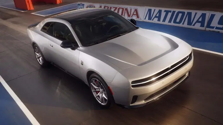 Dodge Charger Daytona elettrica - 5