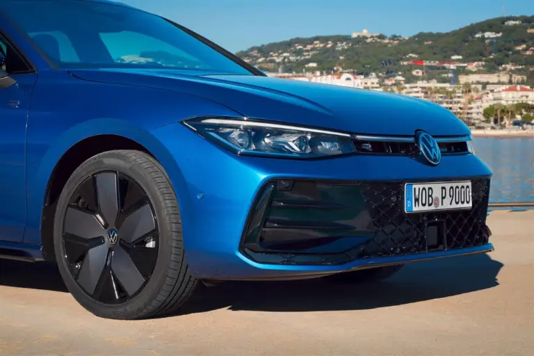 Nuova Volkswagen Passat 2024 new - 10