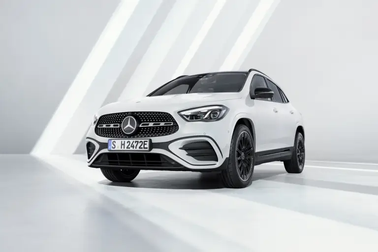 Mercedes EQA e GLA 2024 - 11