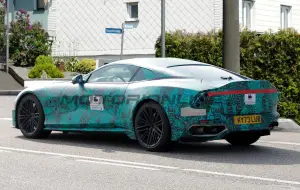 Aston Martin DBS - Foto spia 07-03-2024 - 6