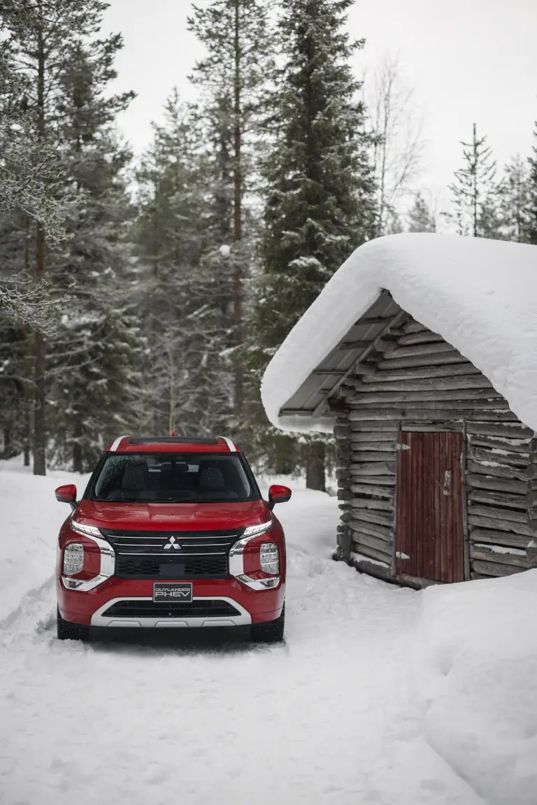 Mitsubishi Outlander PHEV MY25 - Test Lapponia - 8