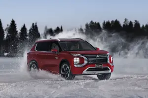 Mitsubishi Outlander PHEV MY25 - Test Lapponia - 4
