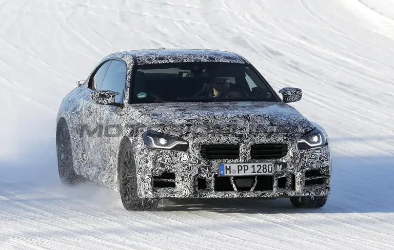 BMW M2 CS - Foto spia 08-03-2024 - 2