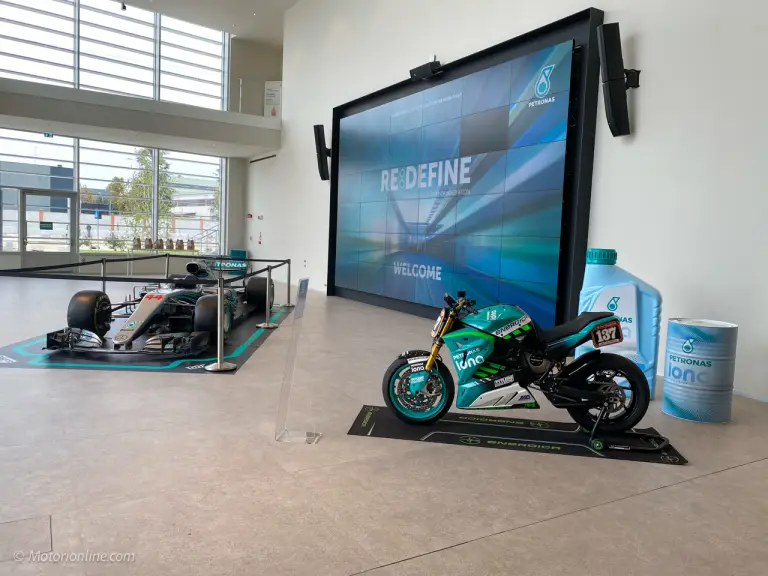 5 Cose da Sapere su Petronas - 4