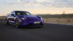 Porsche Taycan Turbo GT - 8