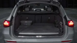 Mercedes-AMG E 53 Hybrid 4Matic+ - 12