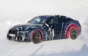 BMW i4 M - Foto spia 12-03-2024