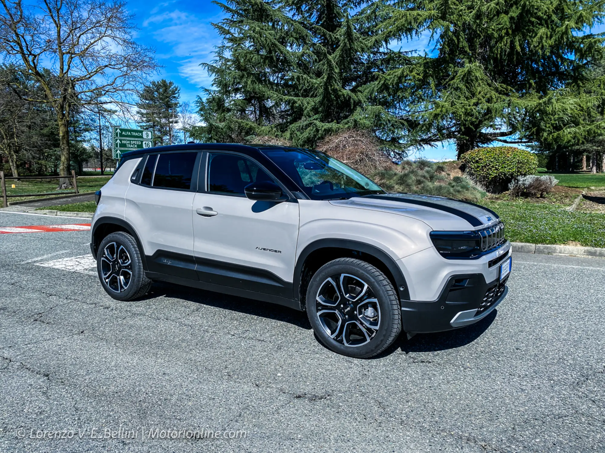 Jeep Avenger E-Hybrid 2024 - Primo Contatto - 3
