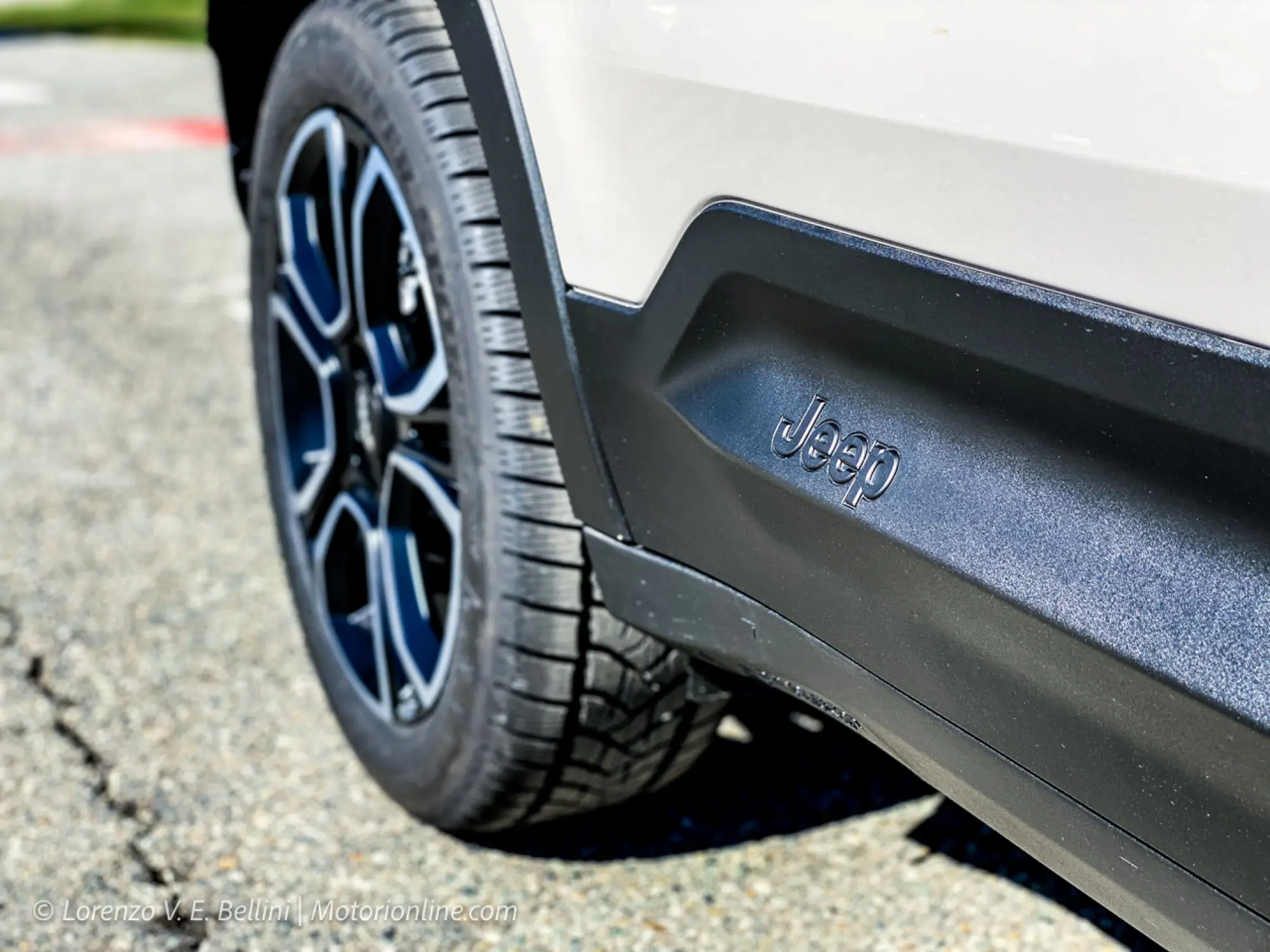 Jeep Avenger E-Hybrid 2024 - Primo Contatto - 15