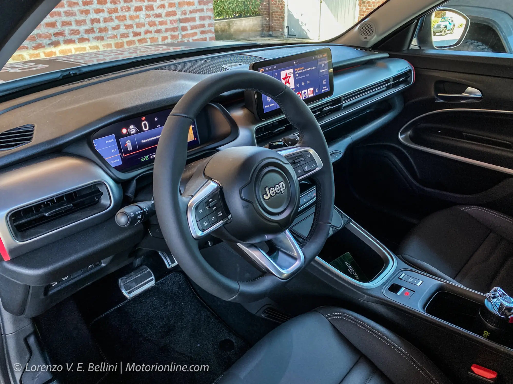 Jeep Avenger E-Hybrid 2024 - Primo Contatto - 16