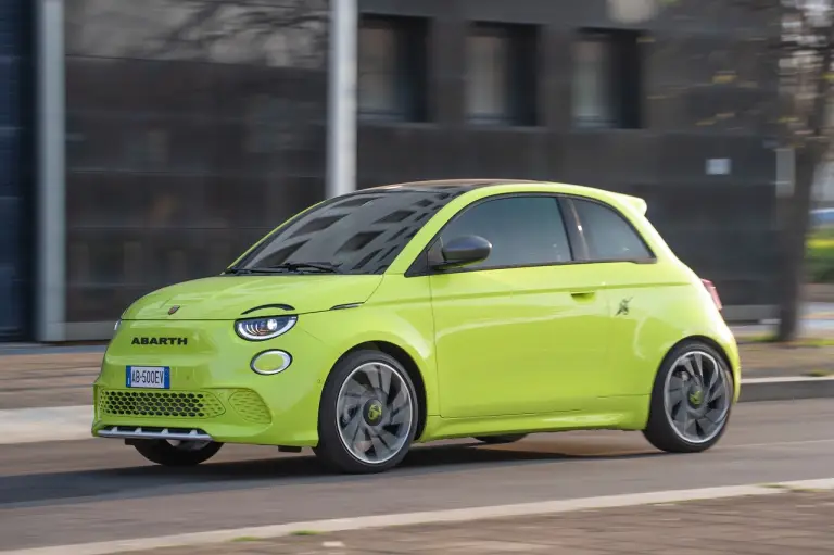 Breil Abarth 500e - 11