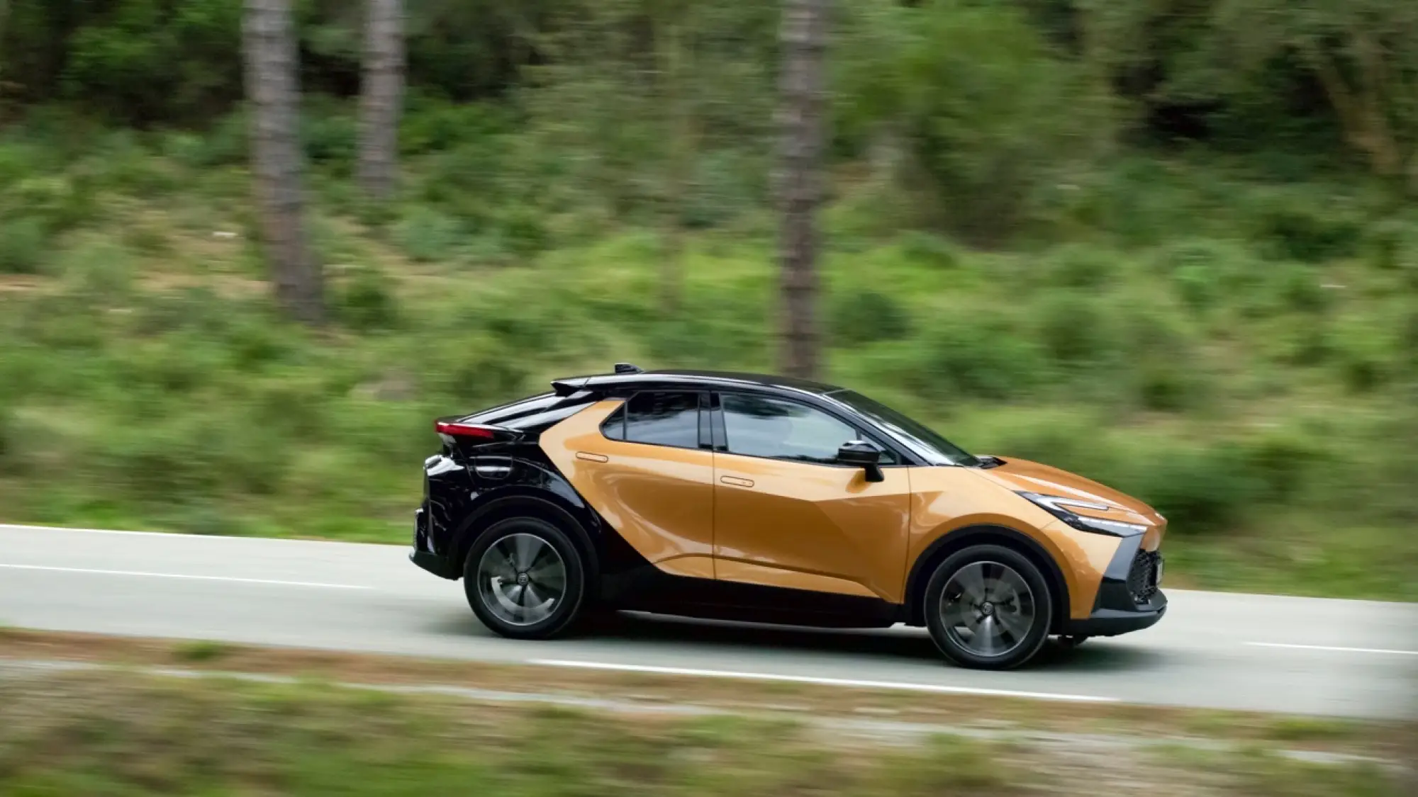 Toyota C-HR PHEV 2024 - Prova Marsiglia - 2