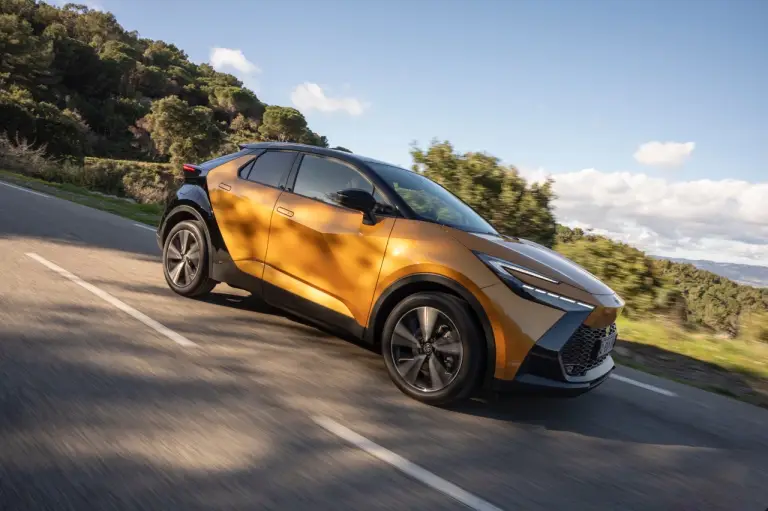 Toyota C-HR PHEV 2024 - Prova Marsiglia - 6