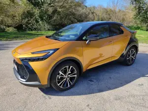 Toyota C-HR PHEV 2024 - Prova Marsiglia - 8