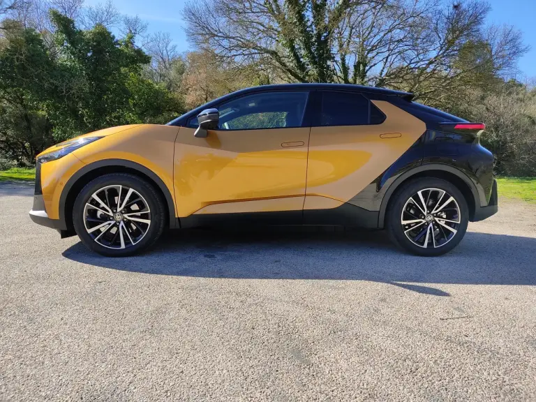 Toyota C-HR PHEV 2024 - Prova Marsiglia - 16