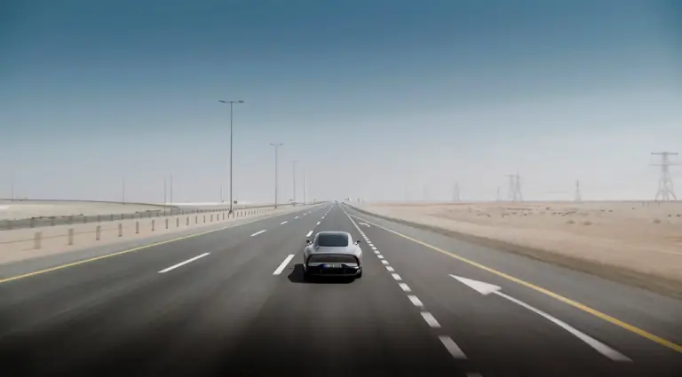 Mercedes Vision EQXX - Viaggio Riyadh-Dubai - 1