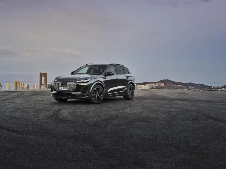 Audi Q6 e-tron - 5