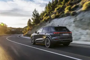 Audi Q6 e-tron - 2