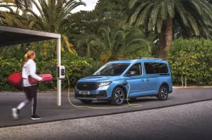 Ford Tourneo Connect PHEV