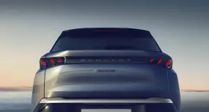 Nuova Peugeot 5008